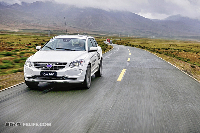 沃尔沃xc60试驾视频2020第一视角,2023款沃尔沃xc60高原试驾