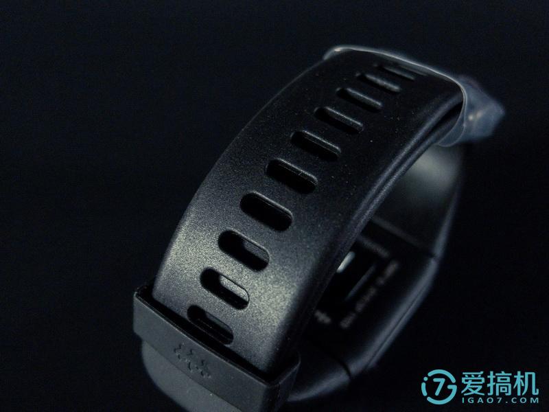 乐心运动手表充电,乐心运动手表显示实时数据