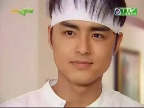 杨幂赵丽颖陈晓陈乔恩于正,杨幂红娘