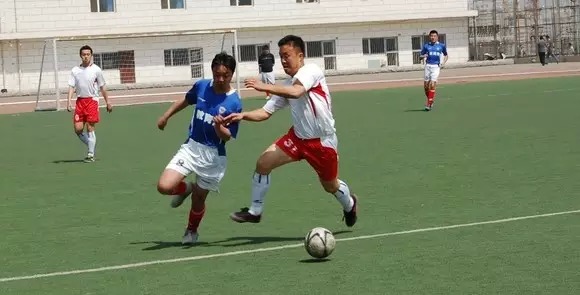 新手踢球要注意哪些事情,踢球该注意的细节