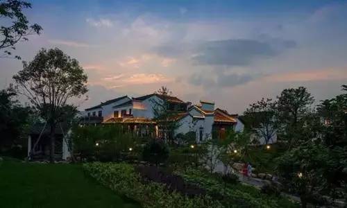 七月酒店开业,七月份的酒店