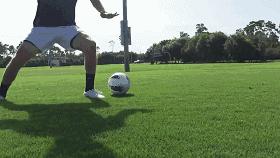 怎么样护球不被抢走,护球能让碰吗