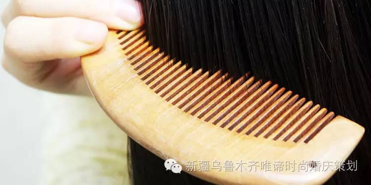 最好的防脱发方式是坚持每天梳头,勤梳头能预防脱发吗