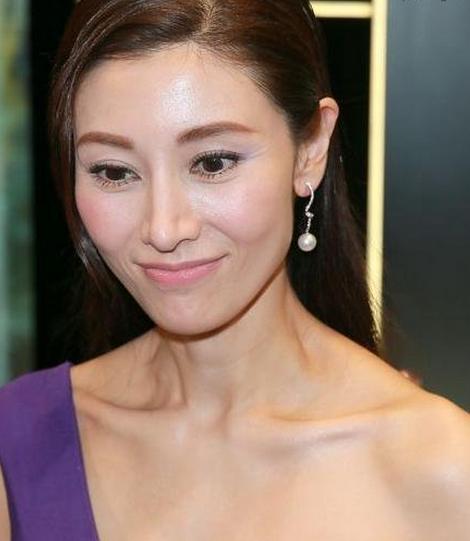 一代玉女终变老，眼角皱纹甩不掉，欲还水嫩肌，好文必可取。