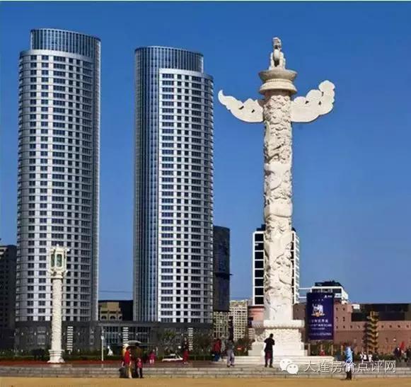 大连星海曾经的大船,大连星海广场标志性建筑是什么