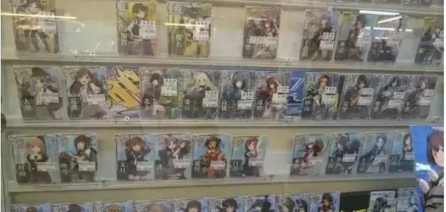 宅男的世界你不懂:一款“军宅专属”游戏如何救了日本街机业?