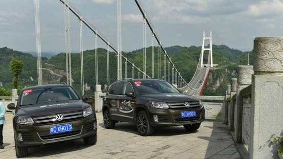 超多美图慎入！开神车，走丝路，这些不可思议的美景就在中国！