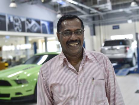 修理工躲过迪拜空难后中100万美元大奖 他如何花？