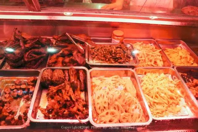 南昌有名的卤味叫什么,南昌像周黑鸭味的卤味