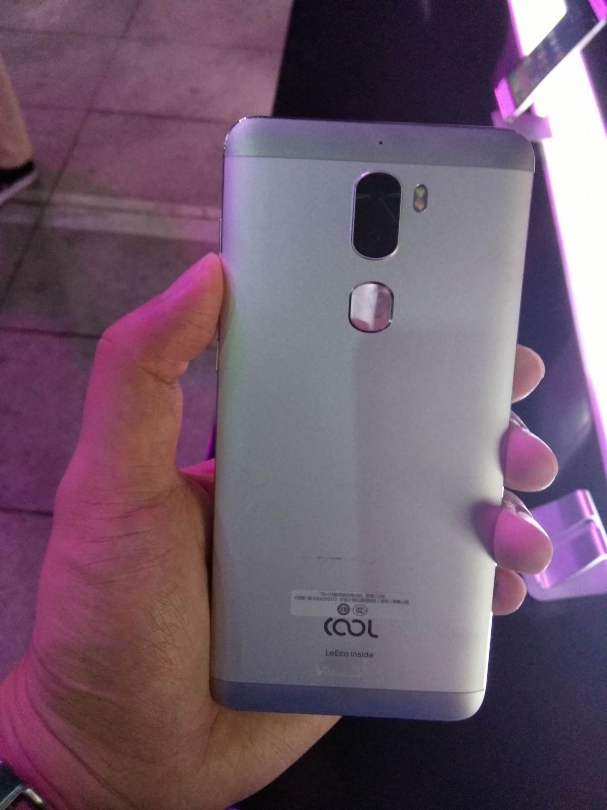 酷派cool1刚出时价格,酷派cool1dual和乐视2x520哪个好