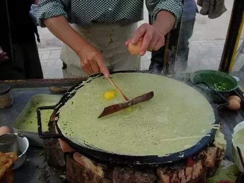 月薪8万一个月奇葩工作,月薪上万的工作你敢做吗