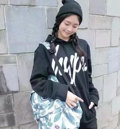 今年最流行的一款双肩包潮牌,双肩包推荐平价潮牌小众学生女