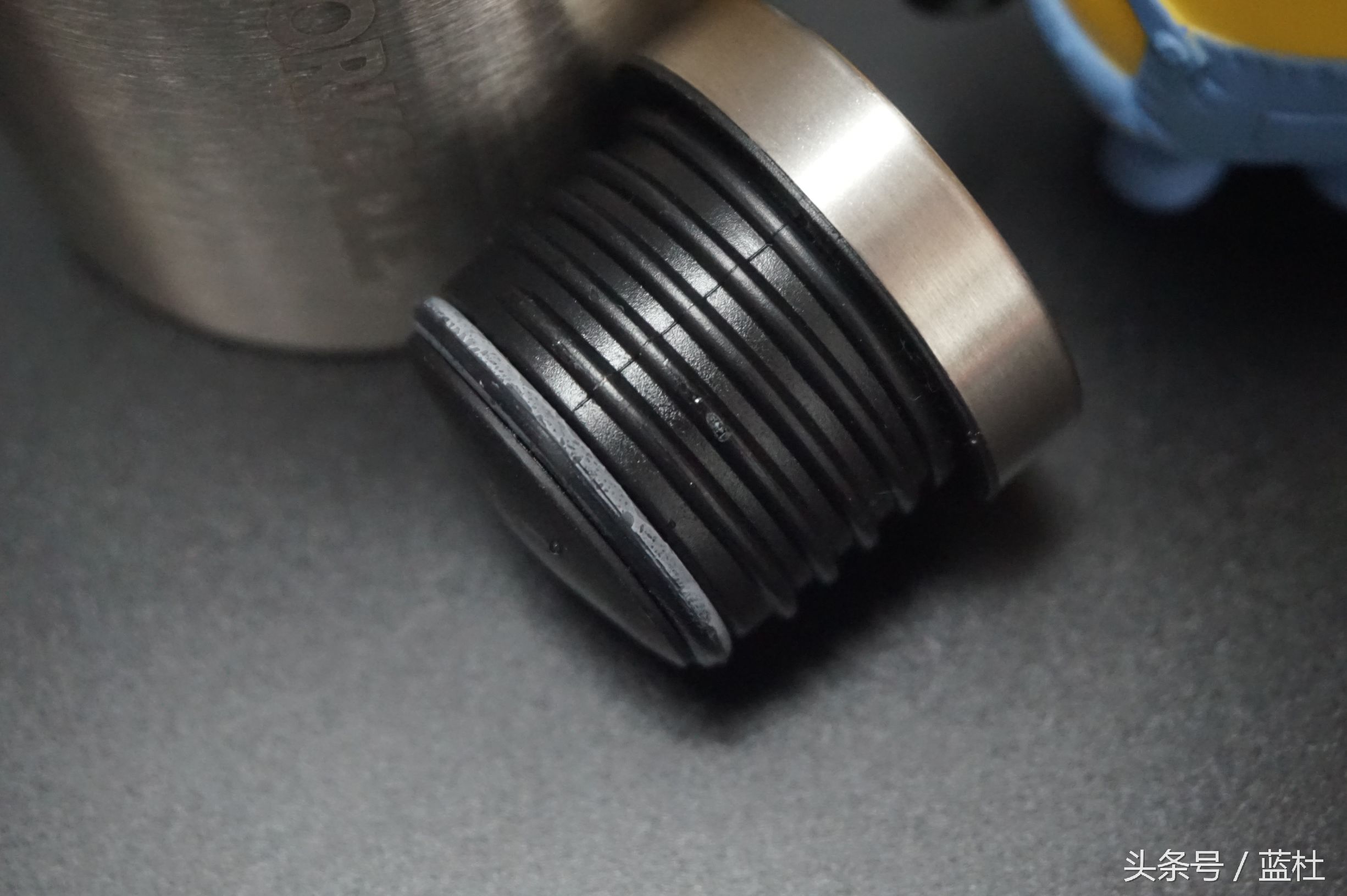 不建议买这么贵的杯子吗,200块买杯子