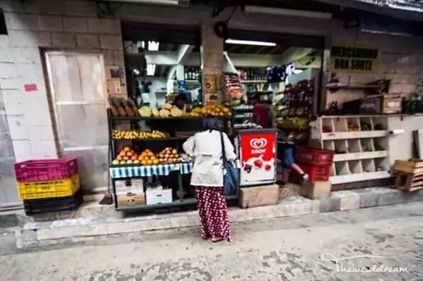巴西贫民窟现在有毒品交易吗,巴西贫民窟真实毒品