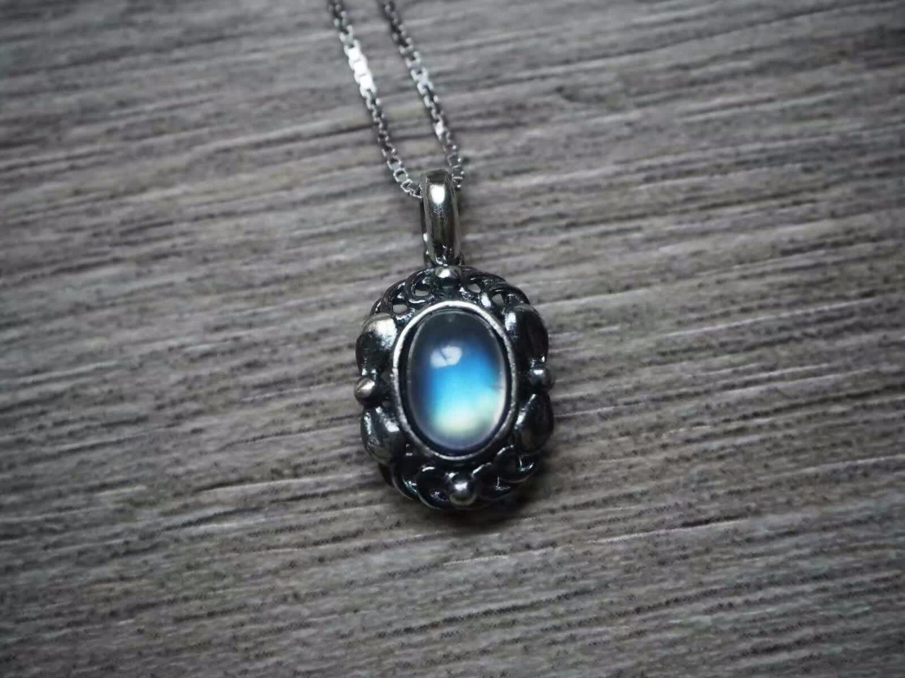 靠谱有用的买珠宝省钱技巧,教你月入几千买大g