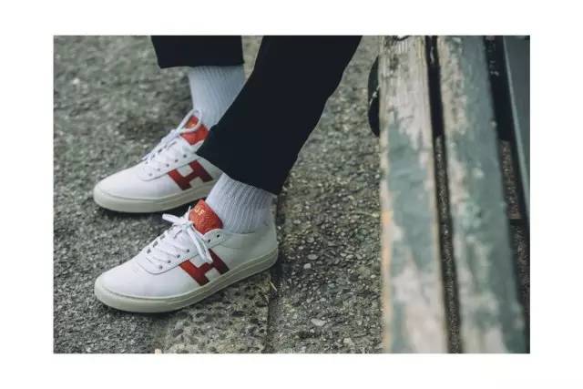 无HUF，不滑板？NO！HUF有的是性感潮范儿~