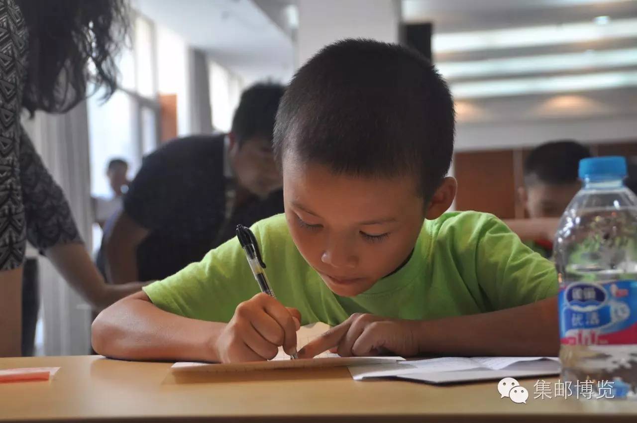 爱在集邮周|集邮文化大讲堂面向留守儿童开讲