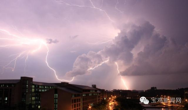 8月8日新闻简短,8月8日新闻报道摘要