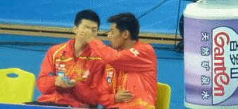 秦凯向何姿求婚时说了什么,秦凯求婚何姿cryonmyshoulder