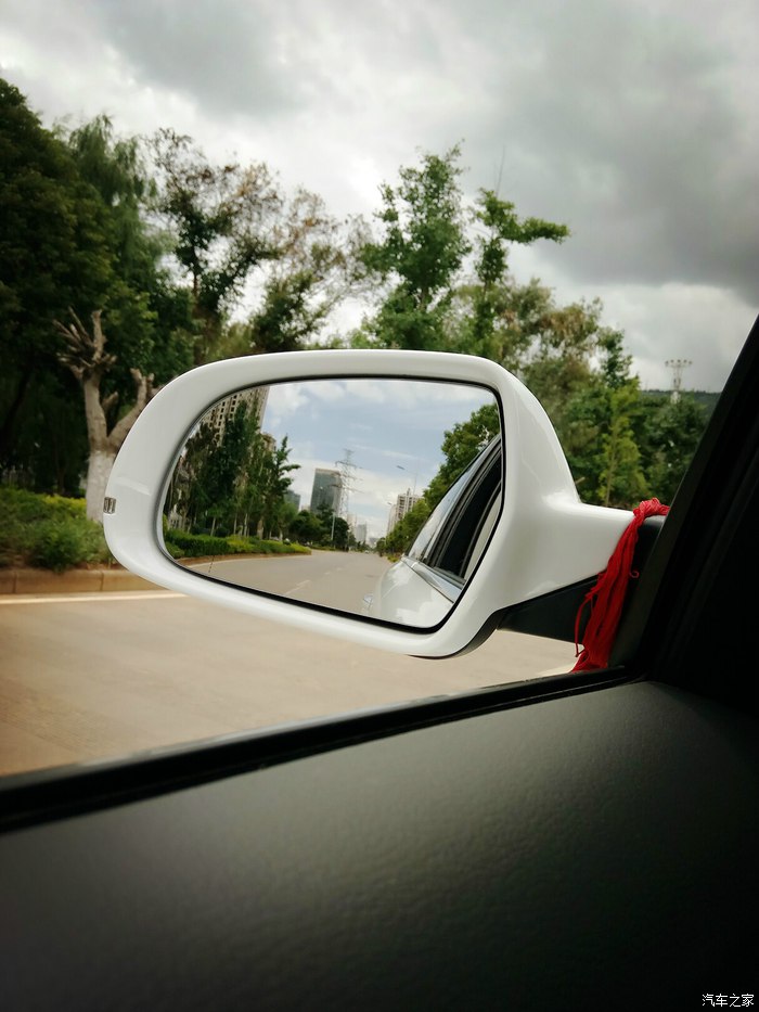 a4l顶配美照,提车a4l细节高清