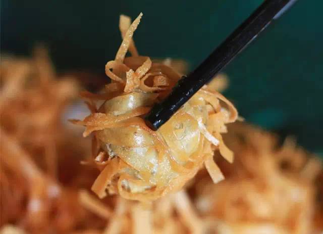 唔使搵啦！人均40元连电视台著名主持人都Hold唔住过来搵食