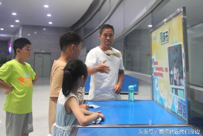 这个暑假！公益至上！东莞四眼带你越玩越栈鬼！