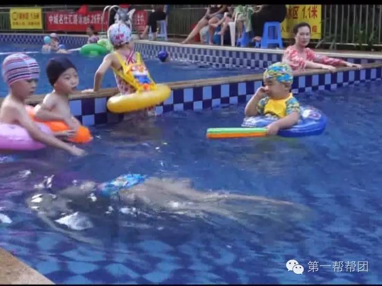 游泳馆呛水导致肺炎,患者游泳呛水会引发肺炎吗