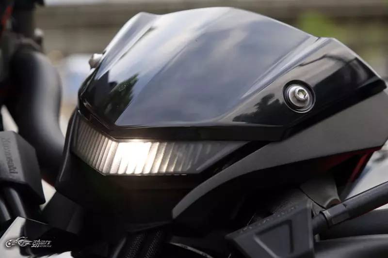 试车：满满的戾气？未必是件坏事——川崎Z1000