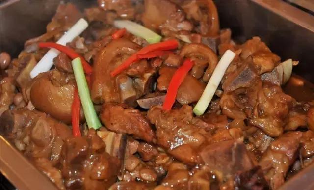 珠海这20条美食街，据说吃过5条的叫吃货，全吃过的叫食神！