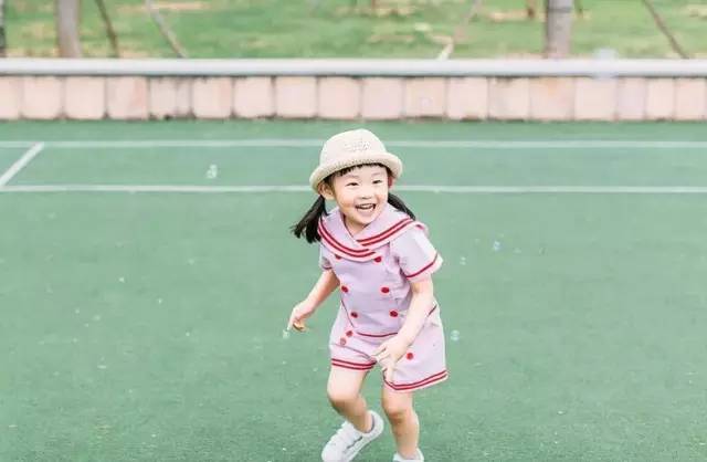 佳能4000到5000最值得入手的微单,微单相机推荐3000至4000