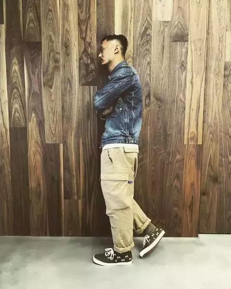 闃胯开闉嬬帇nmd,闉嬬帇nmd