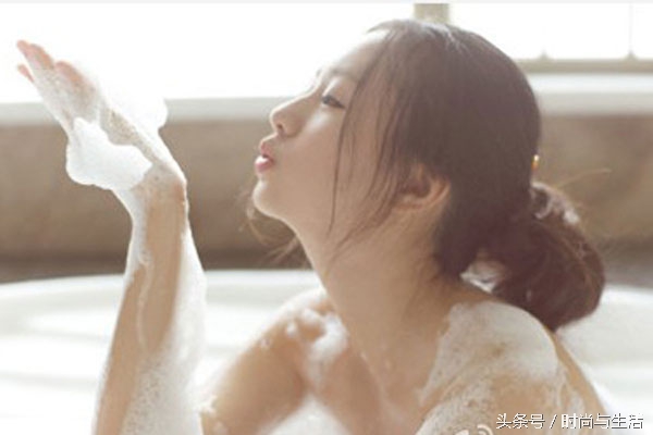 脸上有粉刺怎么去除才能彻底,脸上长粉刺怎么去除最快方法