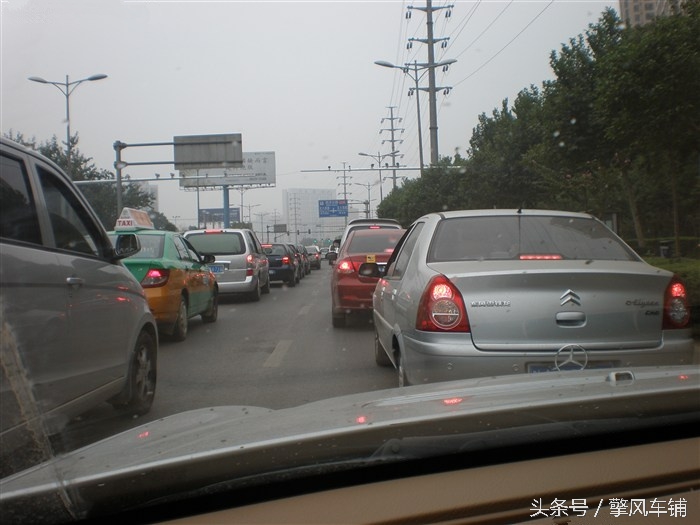 新手司机的福音,10年驾龄老司机分享如何跟车