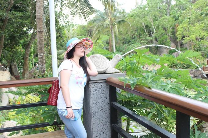 和闺蜜一起去三亚旅游的视频,和闺蜜去三亚旅游