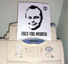 再给我两分钟!压哨转会,足球界的一场豪赌