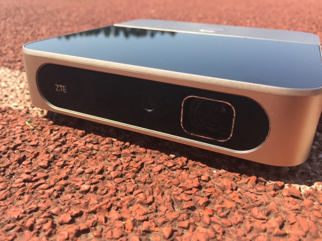 中兴spro2智能投影机,中兴spor2投影怎么样