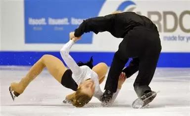 如果小孩磕到头部怎么处理,孩子磕住脑袋什么情况下送医院