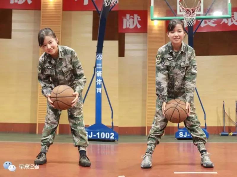 3515新式迷彩鞋男透气轻便跑鞋,新式迷彩鞋户外训练防滑登山鞋