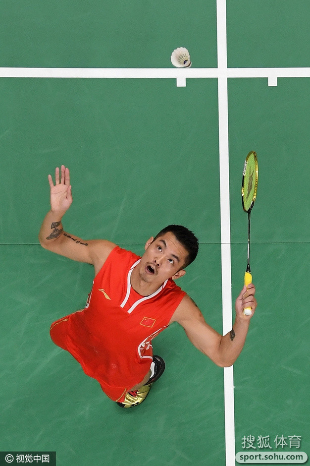 羽毛球怎么增加打球爆发力,如何用羽毛球拍训练羽毛球爆发力