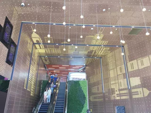 小香港新洪城,前海港货中心现状