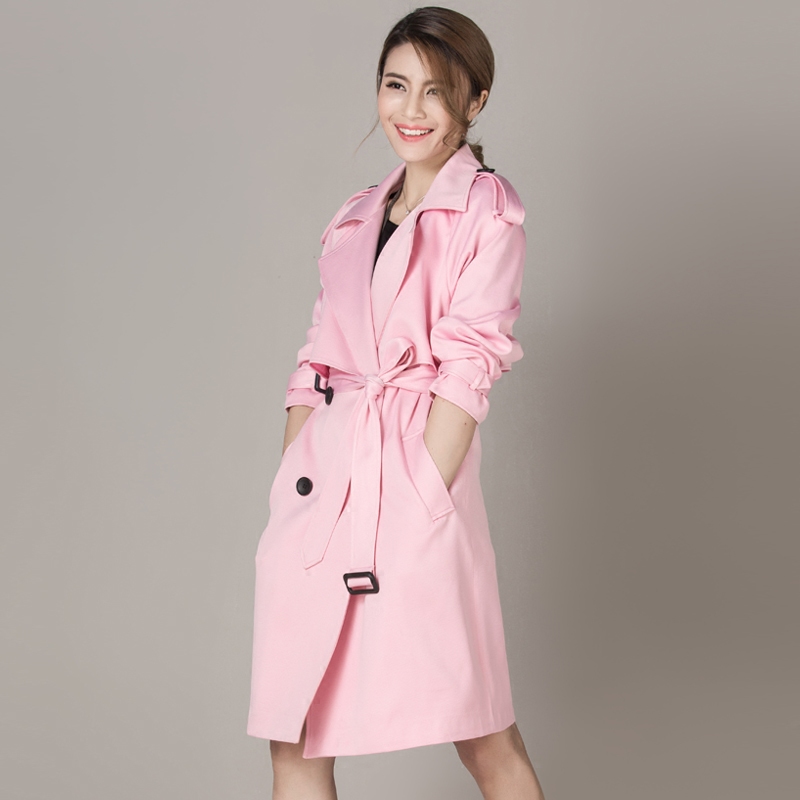 初秋风衣气质穿搭高级感,简单大方时尚款早秋风衣