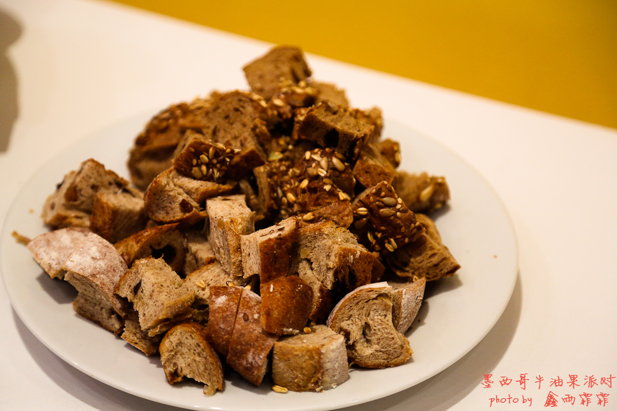 牛油果怎么挑选才是正确的,怎么挑选牛油果最好吃