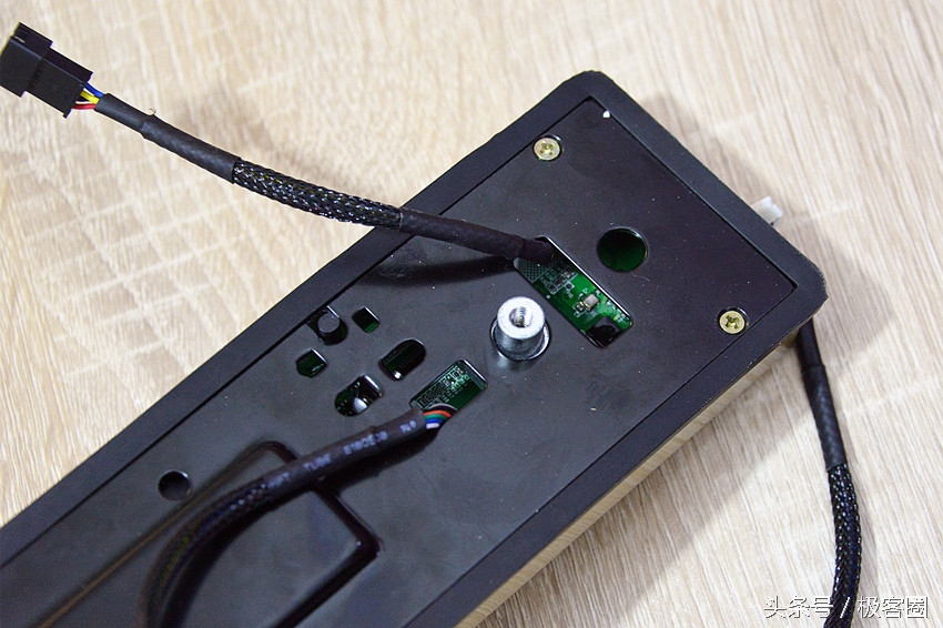 高科技的魅力,智能防盗门有哪些功能