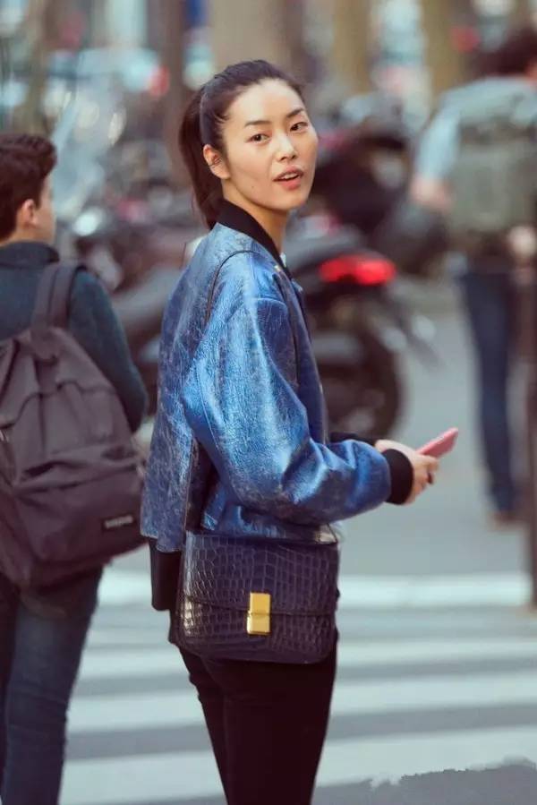 买celine需要配货吗,想买名牌包包吗