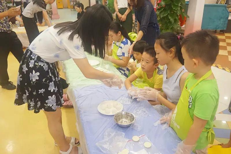 鍐扮毊鏈堥ゼdiy鍏ㄥ鏉愭枡,diy鏈堥ゼ娲诲姩娴佺▼