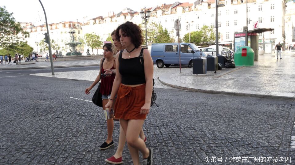 c罗高清街拍图,c罗葡萄牙人街头