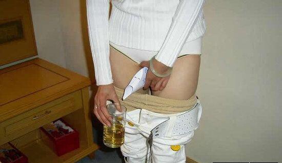 大学女厕所也有男士小便器了吗