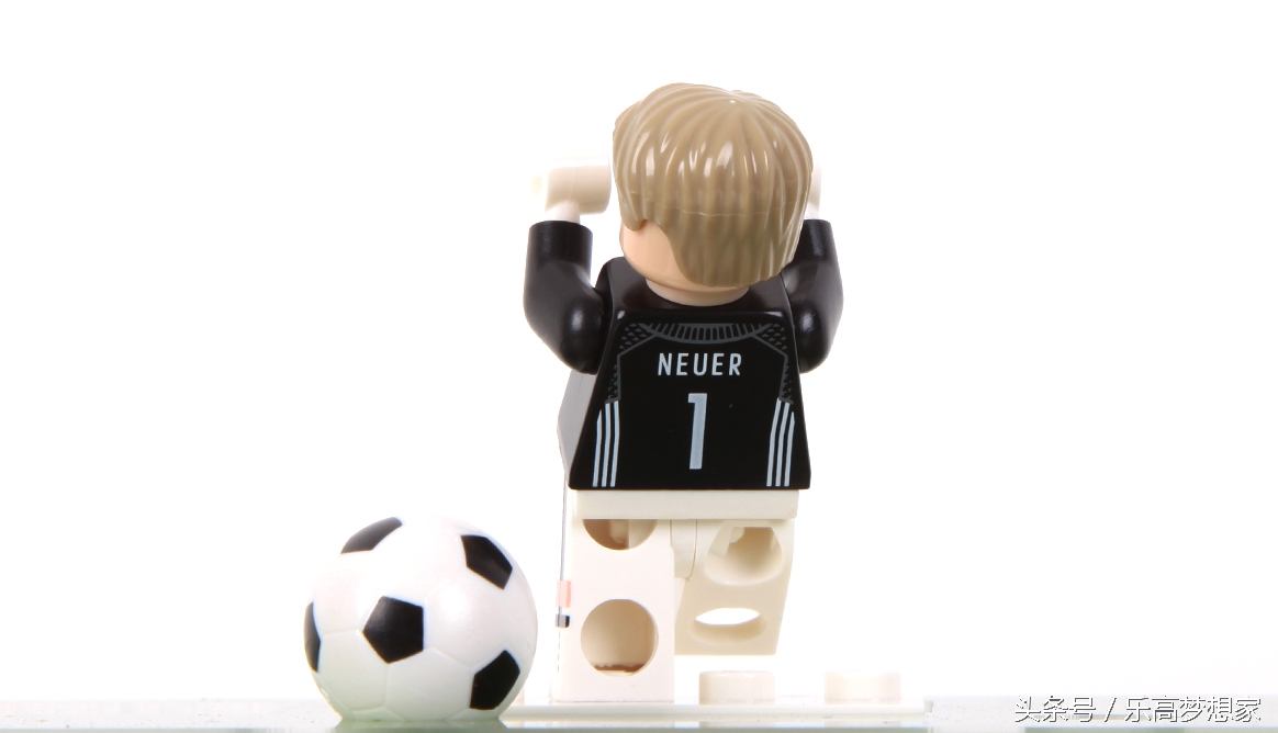 玩出新花样乐高足球,乐高迷你小足球队
