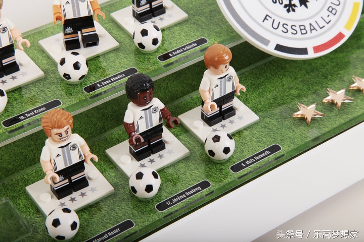 玩出新花样乐高足球,乐高迷你小足球队