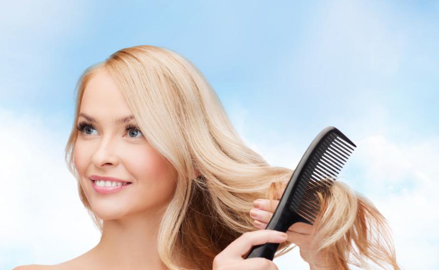 怎样洗头才能让头发既蓬松又顺滑,油性头发洗头怎样才不会掉头发